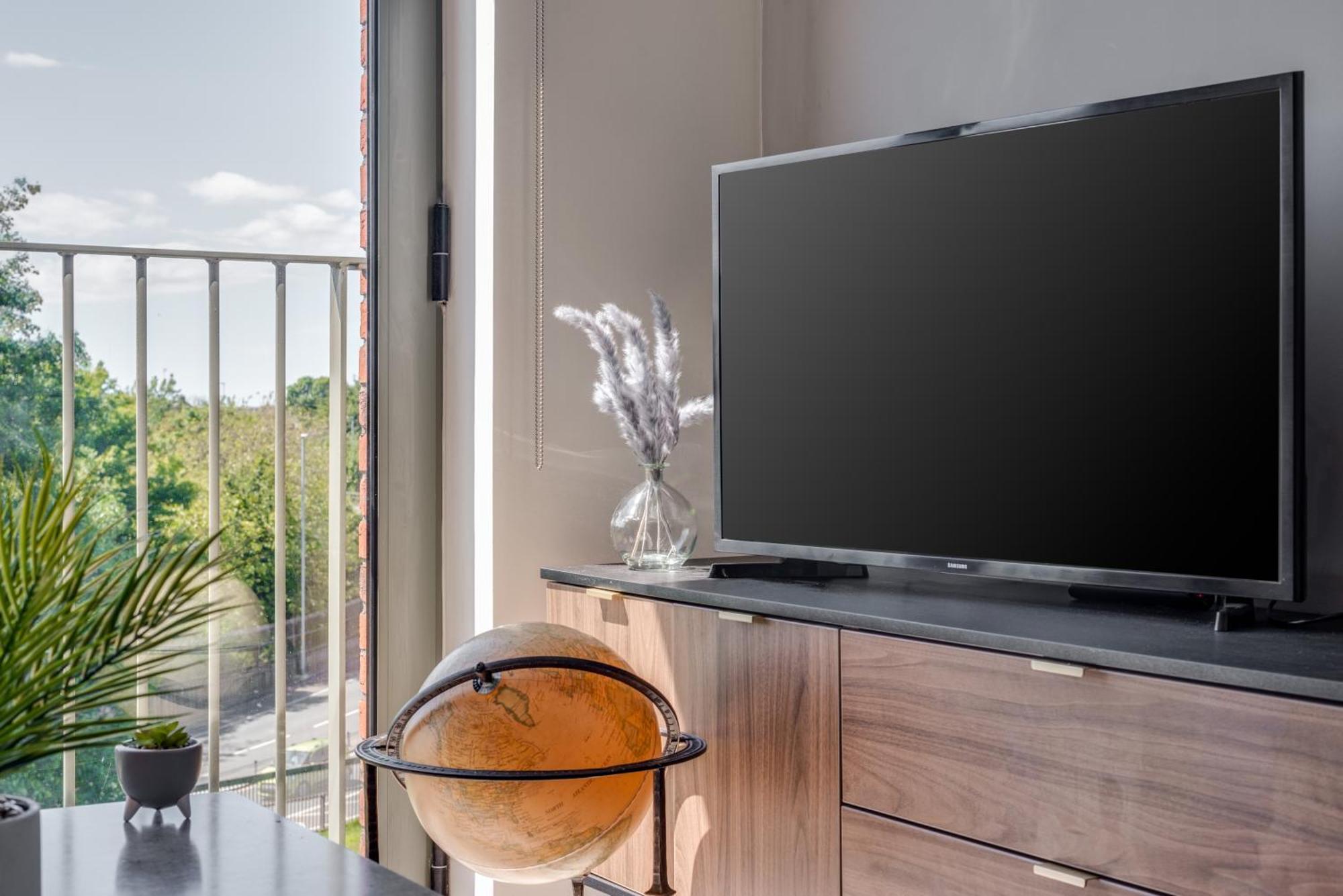 Huge Long Stay Offers! Lux City-Edge Stay! Perfect For Business & Leisure Liverpool Esterno foto